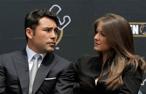 Why Did Oscar De La Hoya File for Divorce With His。